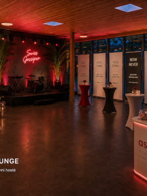 Roll-up v Partner Lounge | ETARDS